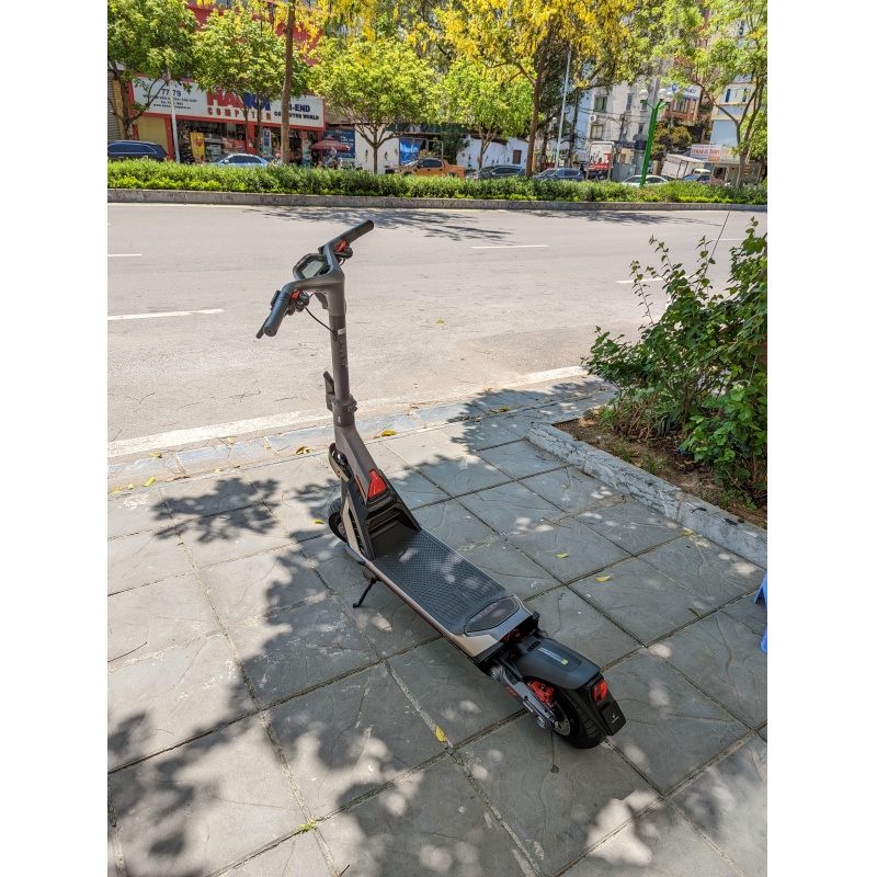 Xe Điện Scooter Segway Ninebot GT2 2022